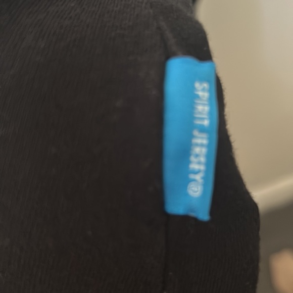 Disney Animal Kingdom spirit jersey (rare) - Picture 6 of 10